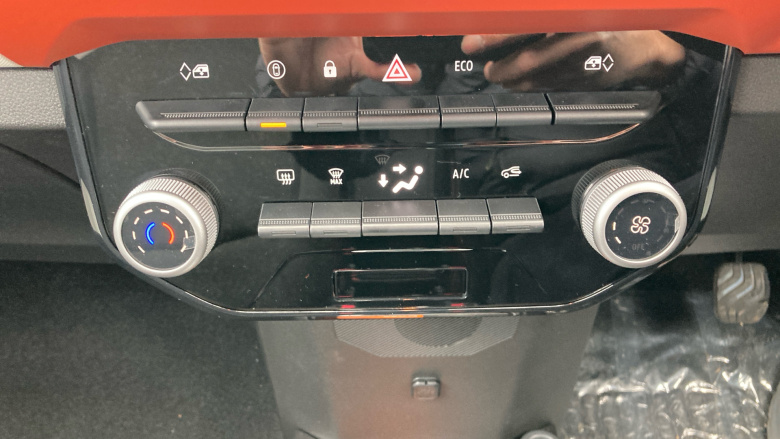 Dacia Spring 27kWh Expression 65 48kW 5dr Auto Electric Hatchback